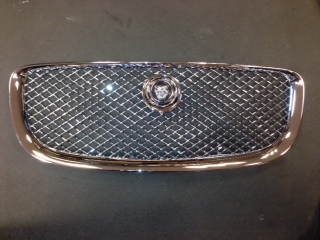 AW93-018K28-AA X351 Grille